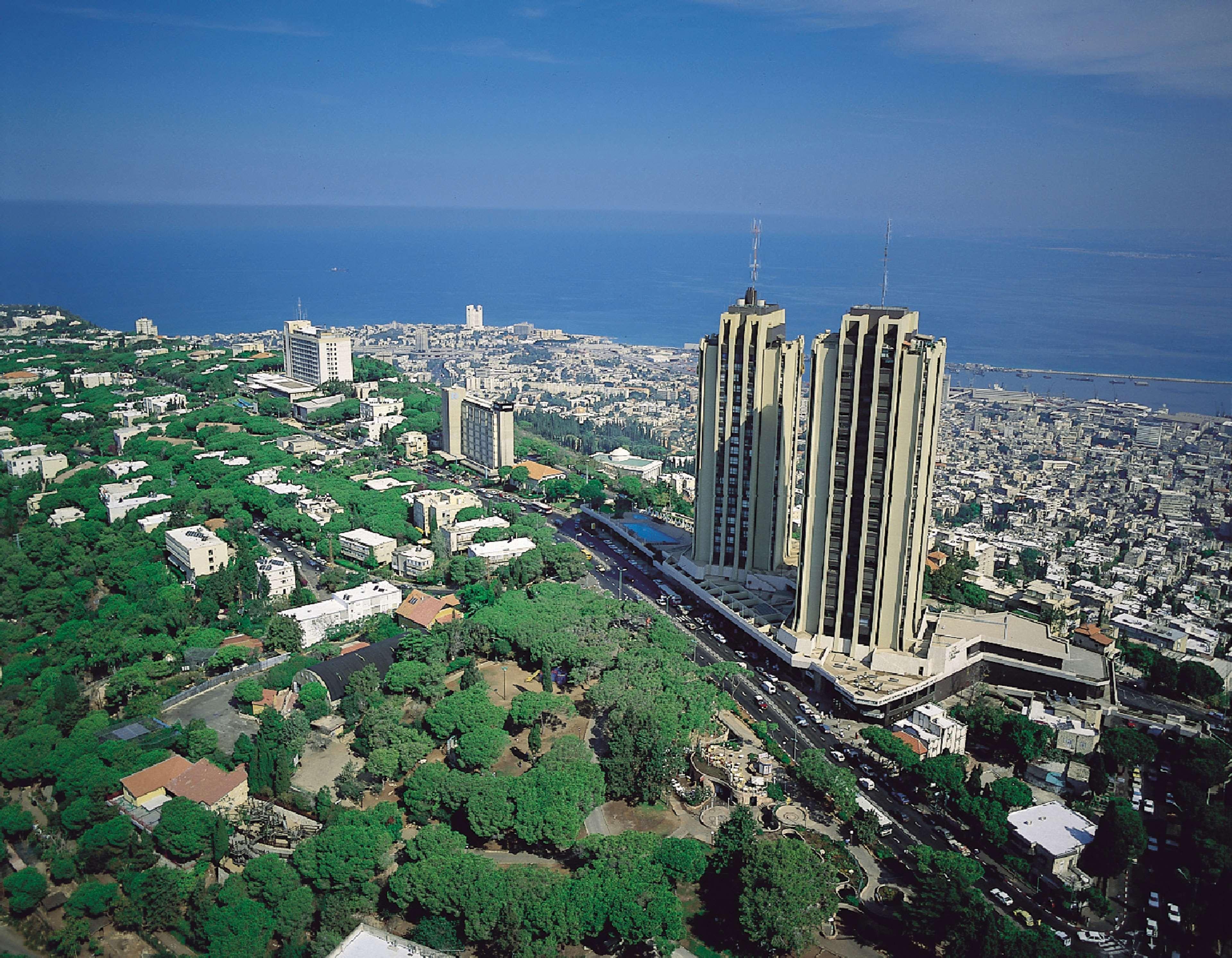 Dan Panorama Haifa Hotel Eksteriør billede Aerial view of the campus
